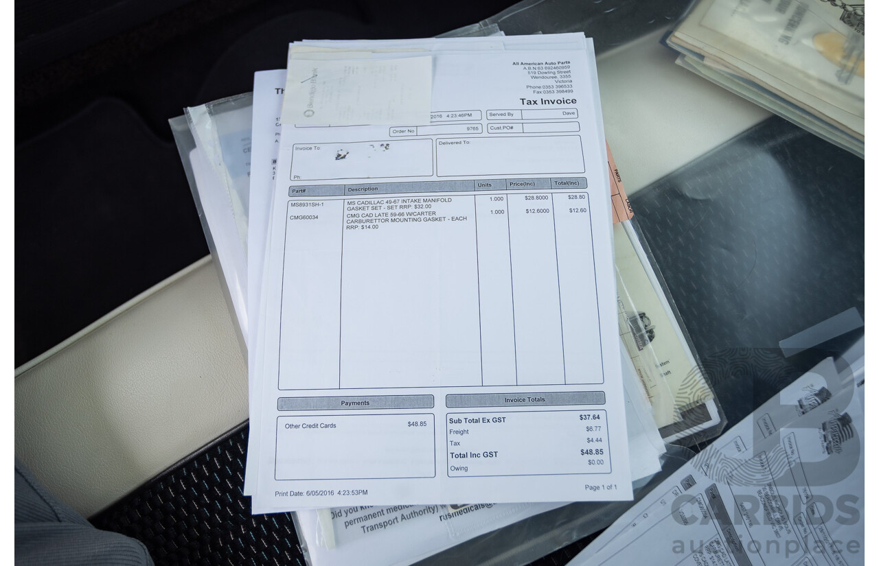 01/1961 Cadillac DeVille Short Deck 4d Sedan Olympic White V8 6.4L