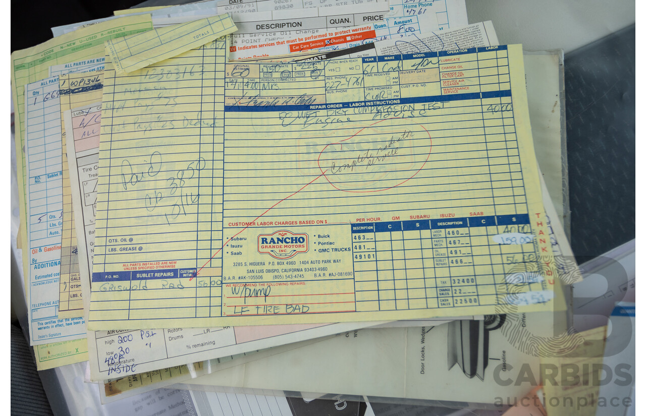 01/1961 Cadillac DeVille Short Deck 4d Sedan Olympic White V8 6.4L