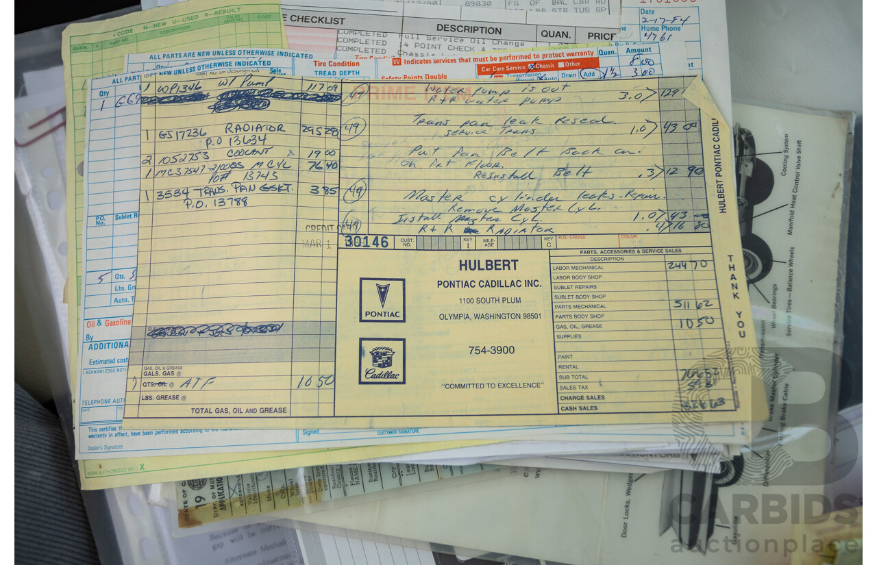 01/1961 Cadillac DeVille Short Deck 4d Sedan Olympic White V8 6.4L