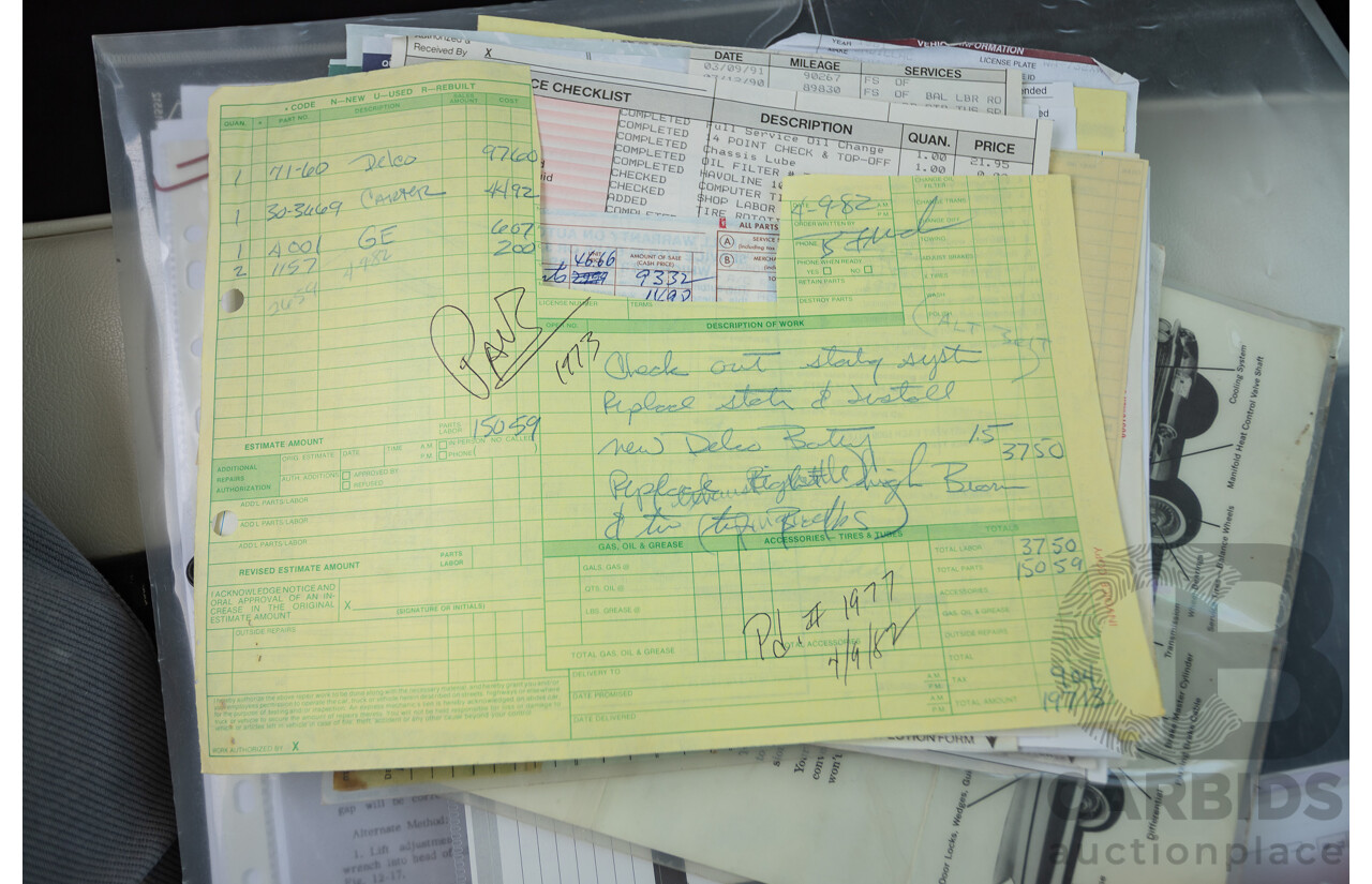 01/1961 Cadillac DeVille Short Deck 4d Sedan Olympic White V8 6.4L