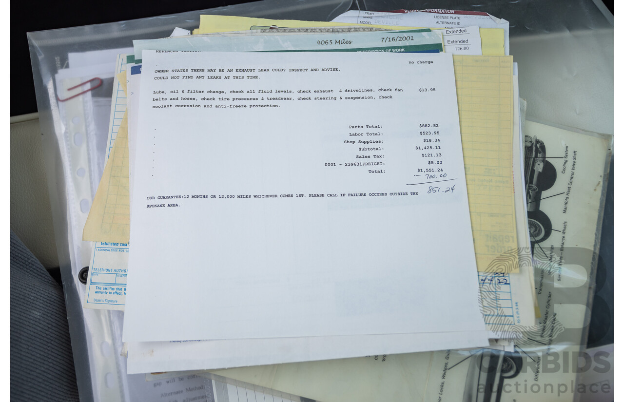 01/1961 Cadillac DeVille Short Deck 4d Sedan Olympic White V8 6.4L