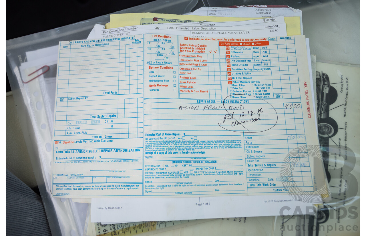 01/1961 Cadillac DeVille Short Deck 4d Sedan Olympic White V8 6.4L