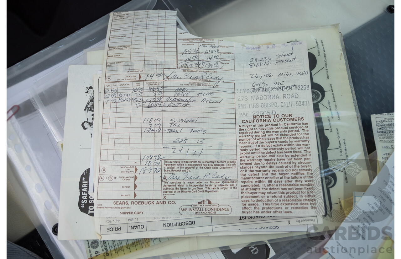 01/1961 Cadillac DeVille Short Deck 4d Sedan Olympic White V8 6.4L