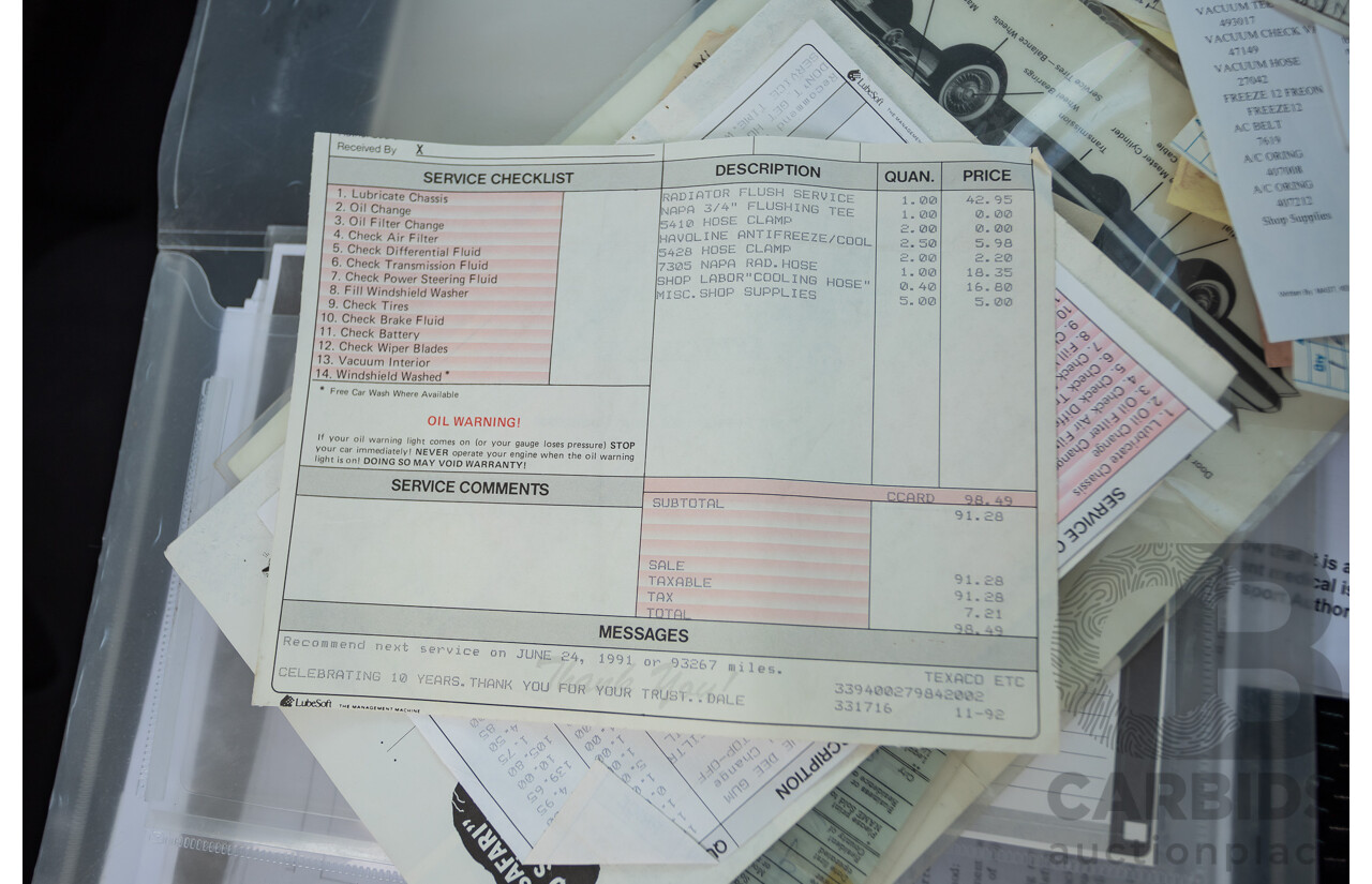 01/1961 Cadillac DeVille Short Deck 4d Sedan Olympic White V8 6.4L