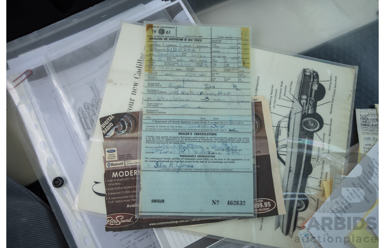 01/1961 Cadillac DeVille Short Deck 4d Sedan Olympic White V8 6.4L