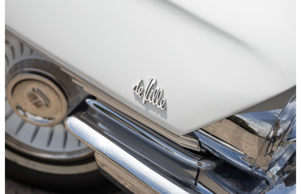 01/1961 Cadillac DeVille Short Deck 4d Sedan Olympic White V8 6.4L