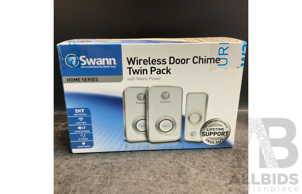 Swann Wireless Door Chime Twin Pack & SecuraView Camera Security Monitoring Kit - Lot of 2