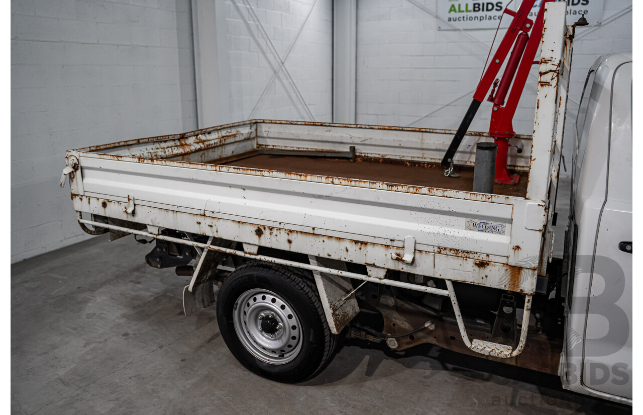 7/2009 Toyota Hilux Workmate TGN16R 08 Upgrade C/Chas White 2.7L - Hydraulic Tipper