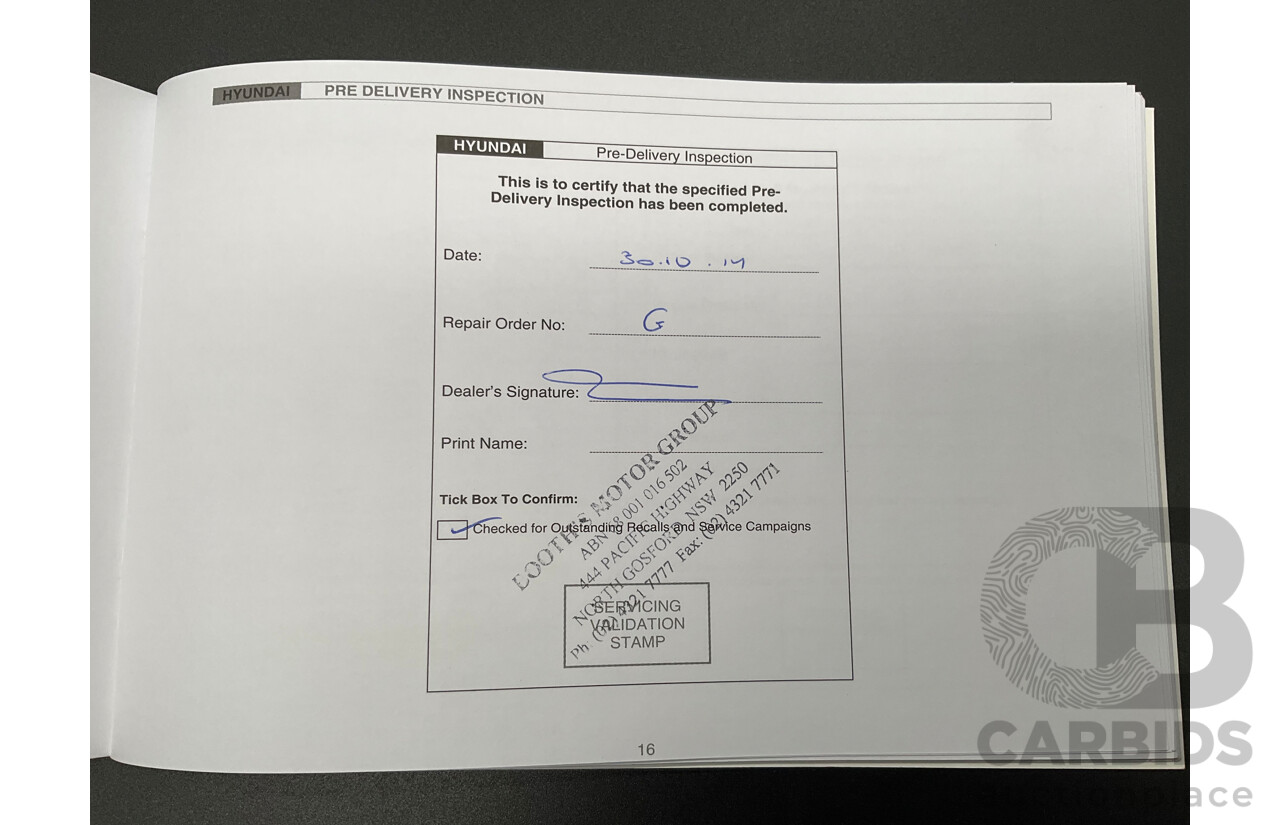 8/2014 Hyundai i30 SE GD MY14 5d Hatchback Brilliant Red Metallic 1.8L