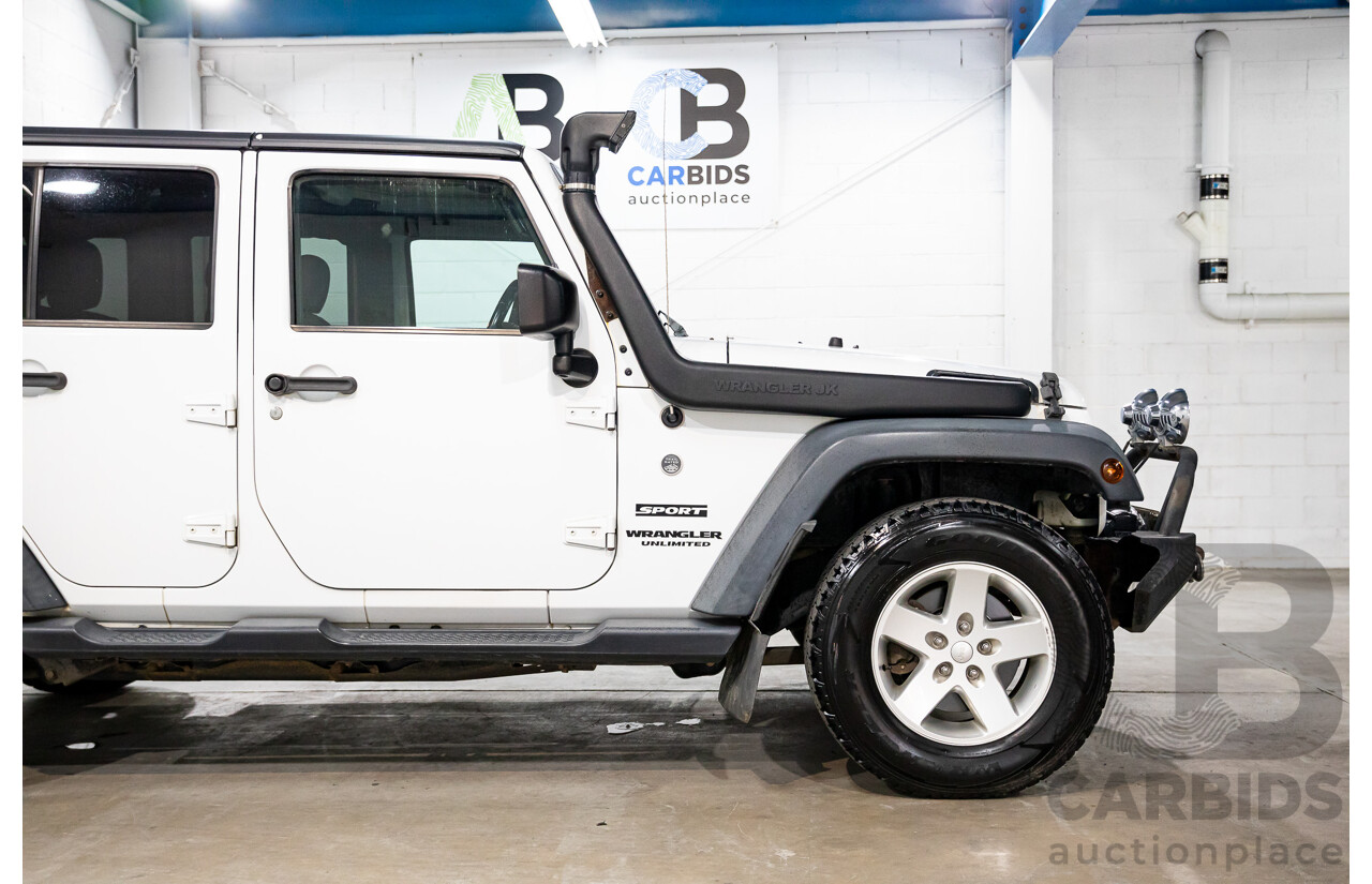 08/2016 Jeep Wrangler Unlimited Sport (4x4) JK MY16 4d Hardtop Bright White V6 3.6L
