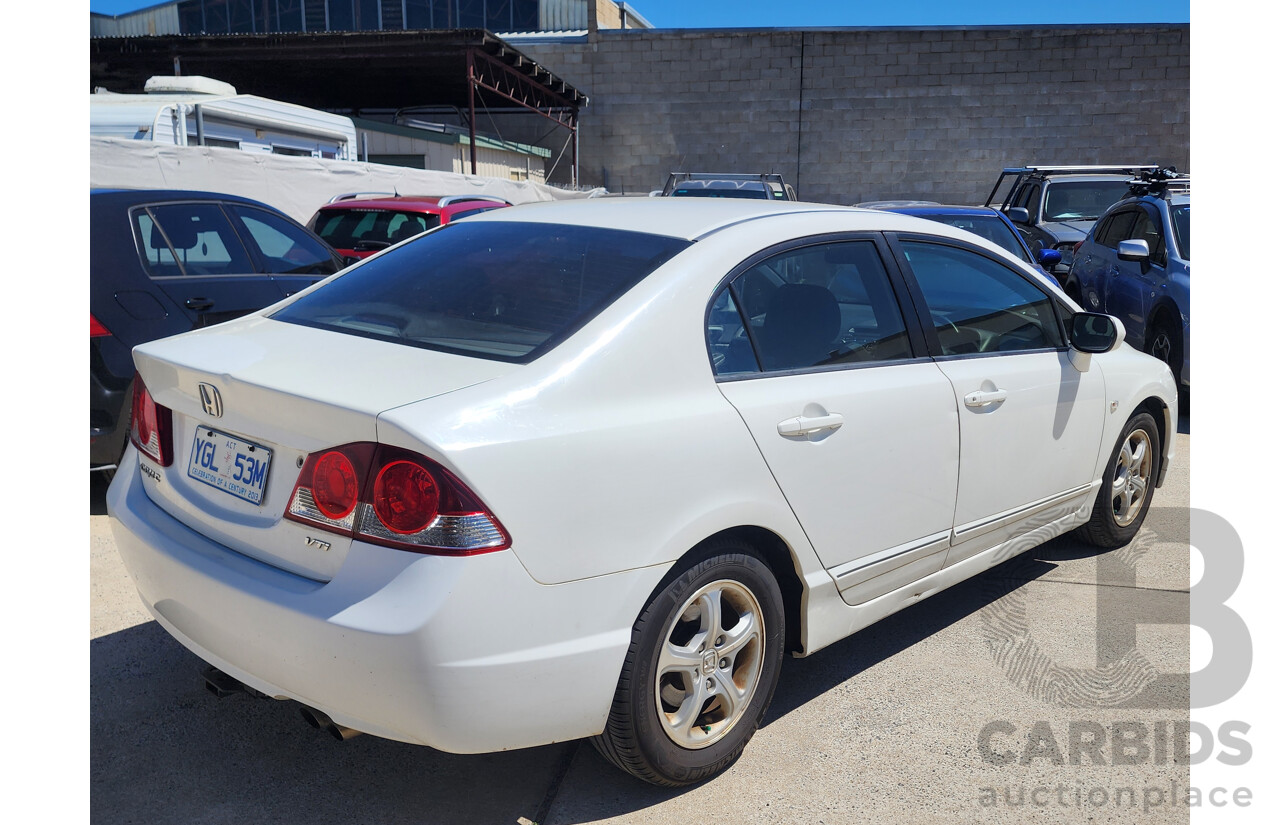 6/2008 Honda Civic VTi MY07 4d Sedan White 1.8L