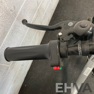 Estate Folding E-Bike