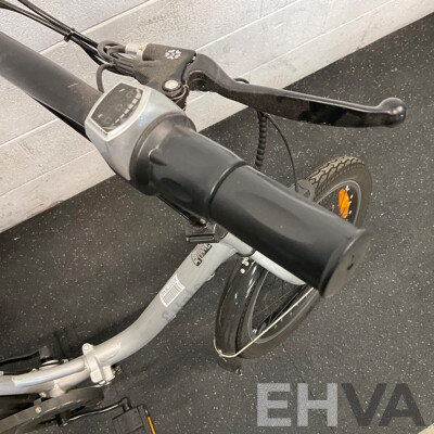 Estate Folding E-Bike