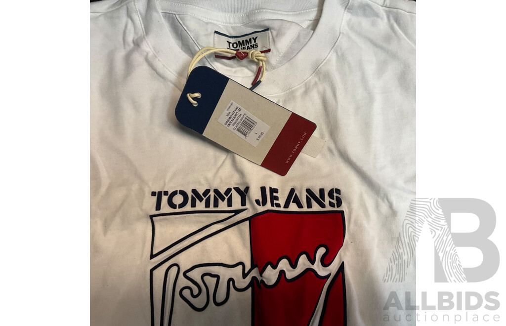 Tommy Jeans T-shirt Size L & Back to Future Tee Size M & Nike Size XL Shorts
