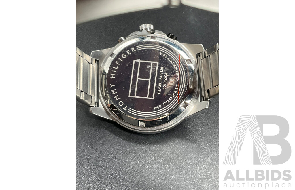 TOMMY HILFIGER Men's Multi Function Watch