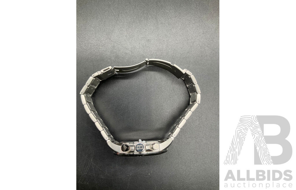 TOMMY HILFIGER Men's Multi Function Watch