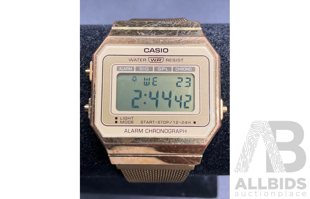 Vintage CASIO (A700WE) Watch with Gold Tone Mesh Strap