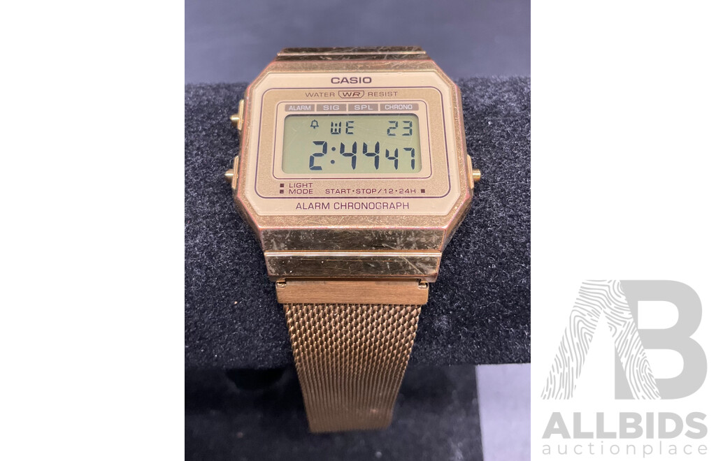 Vintage CASIO (A700WE) Watch with Gold Tone Mesh Strap