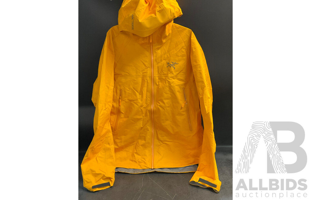 ARC'TERYX Men's Size L Beta Jacket - Yellow -ORP$650