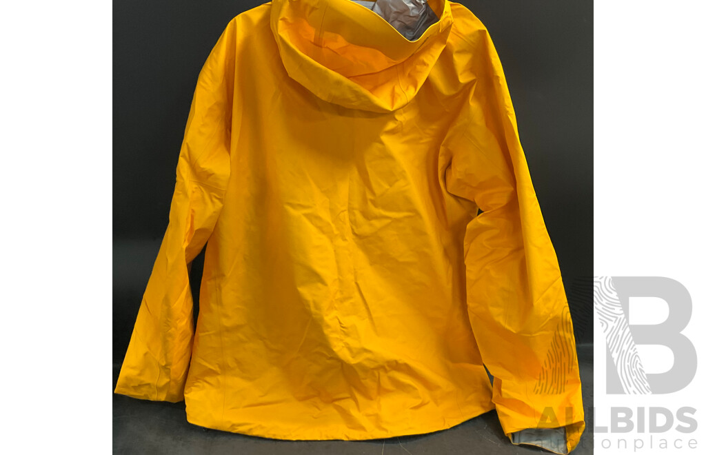 ARC'TERYX Men's Size L Beta Jacket - Yellow -ORP$650