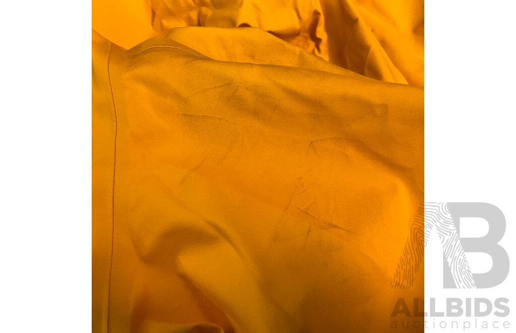 ARC'TERYX Men's Size L Beta Jacket - Yellow -ORP$650