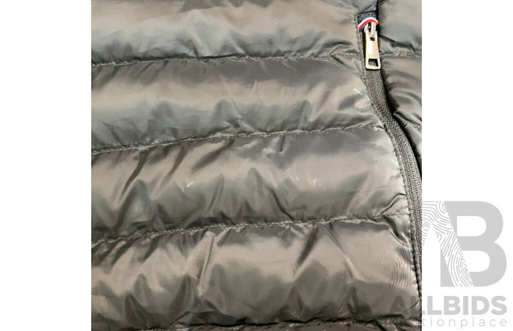 Tommy Hilfiger Core Packable Black Jacket - Size S - ORP$ 349