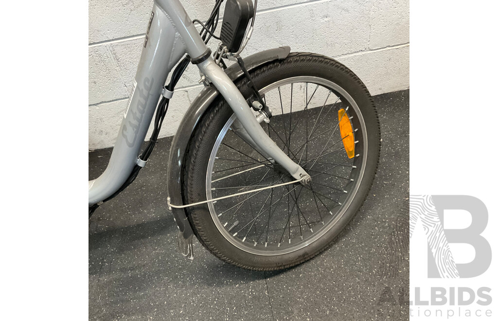 Estate Folding E-Bike