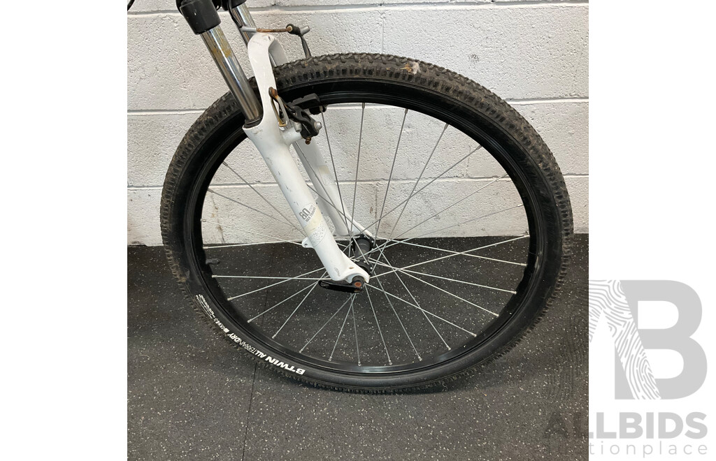 Rockrider White Bike