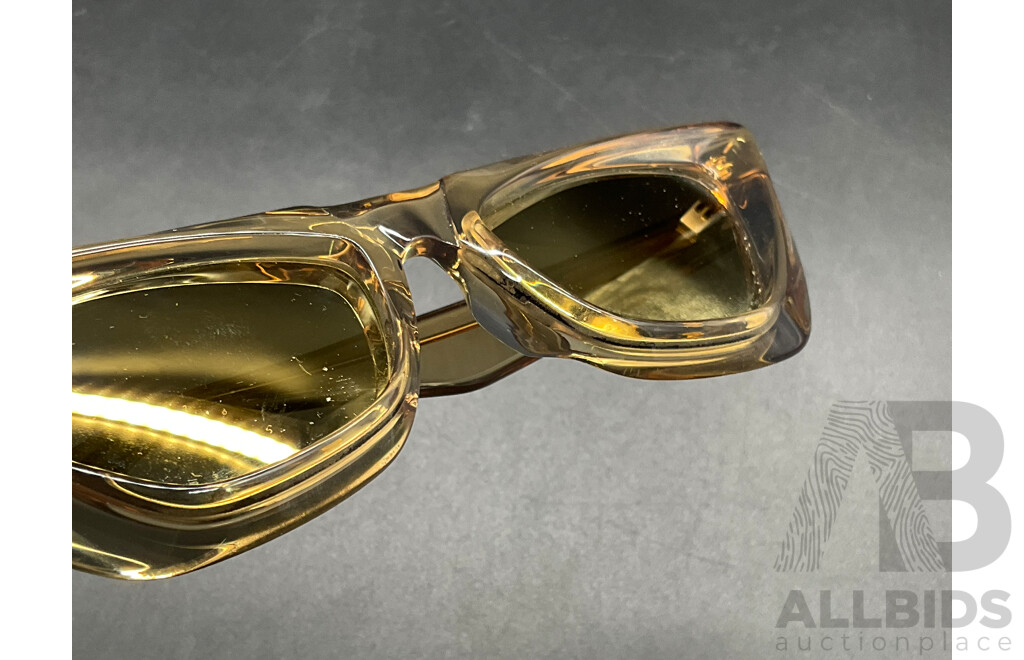 Cat Eye Sunglasses Branded Bottega Veneta