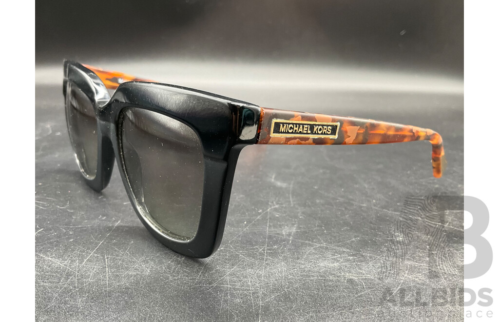 Polynesia Sunglasses Branded Michael Kors