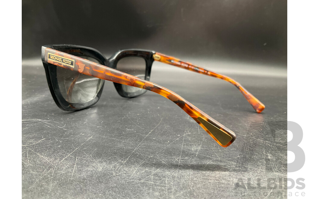 Polynesia Sunglasses Branded Michael Kors