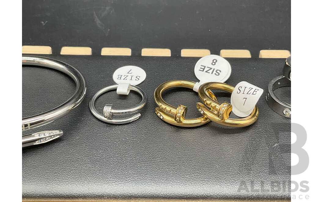 Assorted Costume Jewellery - Lot of 9