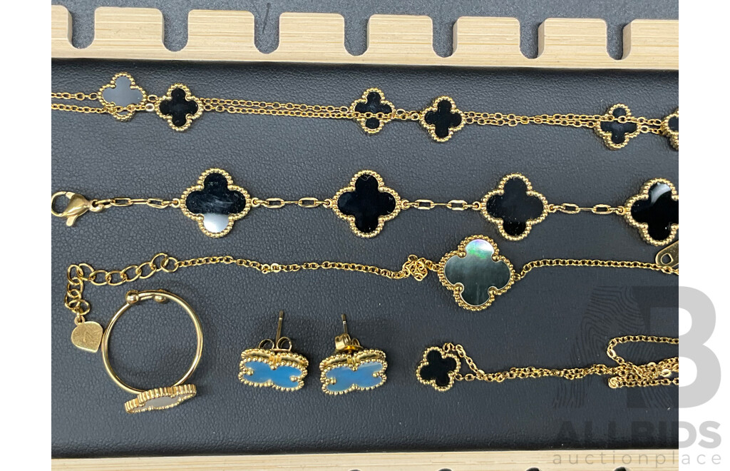 Assorted Costume Jewellery - Lot of 7