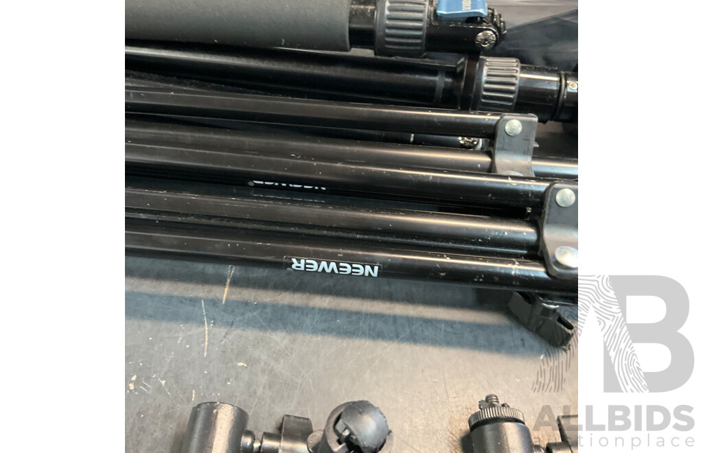 Sunwayfoto GH-Pro II 3-Way Geared Tripod Head with Sirui WPS Tripod & 2 X Neewer Light Tripods