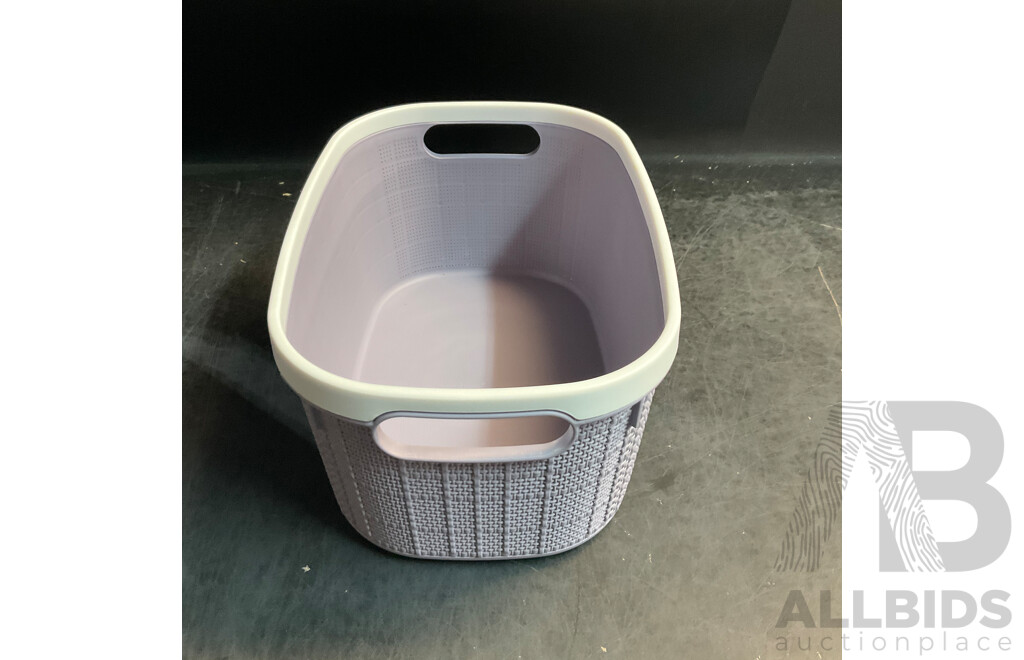 Plastic Storage Basket -  - Lot of 60