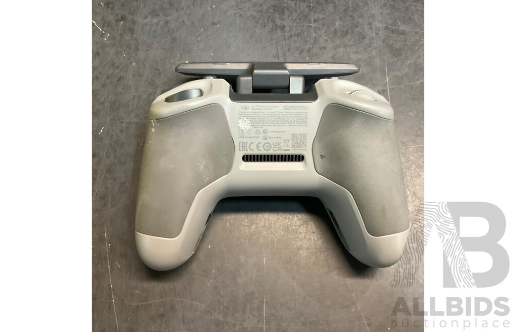 DJI FPV Drone with Remote, Goggles, Controller, Batterties X3 and Accessories in ToolPro Safe Case