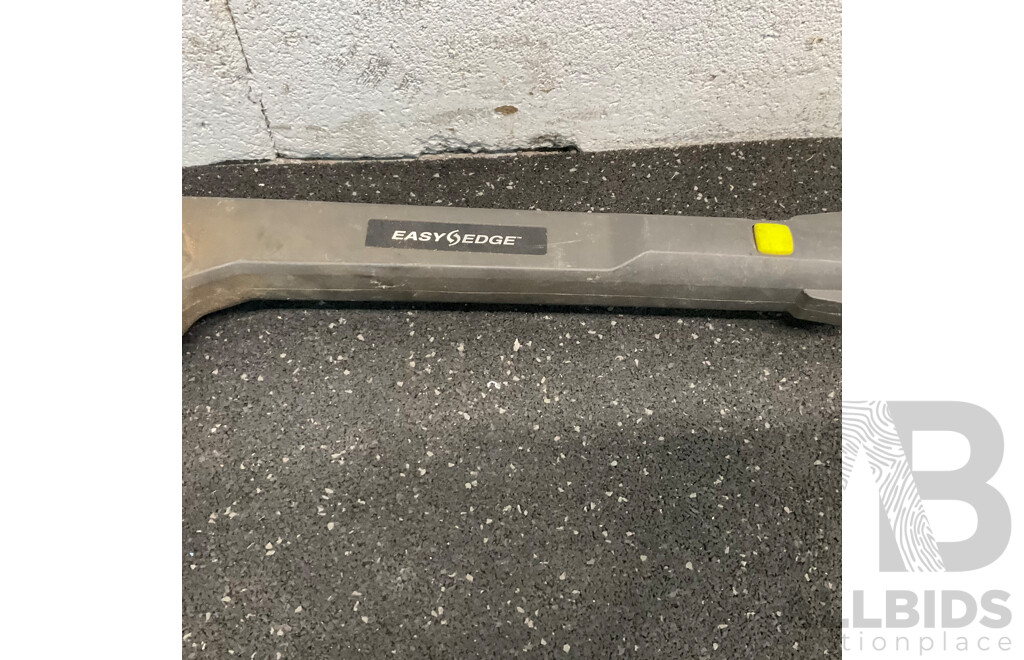 ROYBI Cordless Line Trimmer R18LTR60 Tool Only