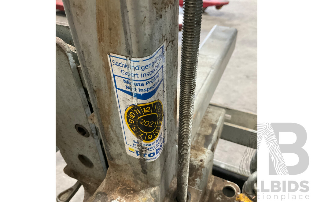 PROBST 53100338 Uni Block Grab 600kg 50-600mm Grip Range