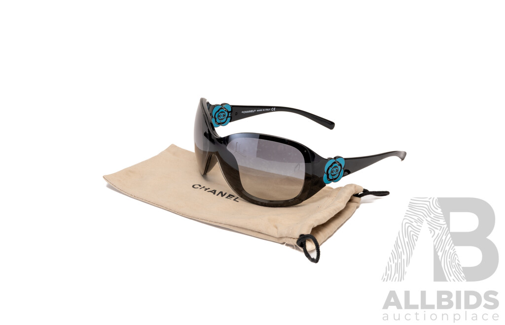 Chanel Vintage Black Camellia Shield Sunglasses, 6032 C.1020/8G 115 3N with Chanel Sunglass Pouch