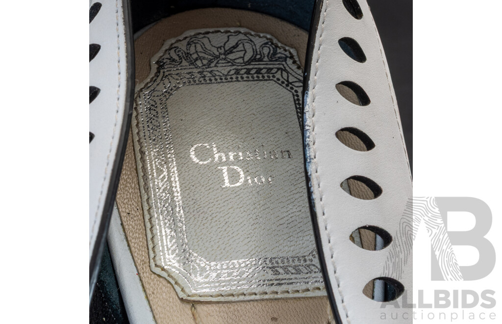Christian Dior Verso Laser-cut Pumps in White Calfskin Leather, 10cm Heel, Size 36