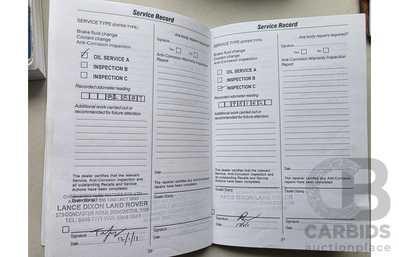 8/2006 Land Rover Discovery 3 HSE 4d Wagon Blue Turbo Diesel 2.7L - 7 Seats