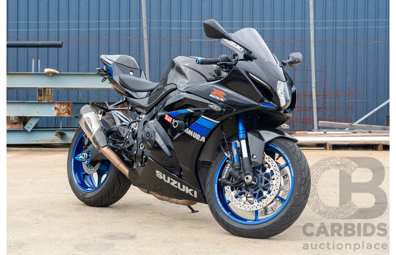 08/2017 Suzuki GSX-R1000R 999cc Super Sport Motorbike Glass Sparkle Black