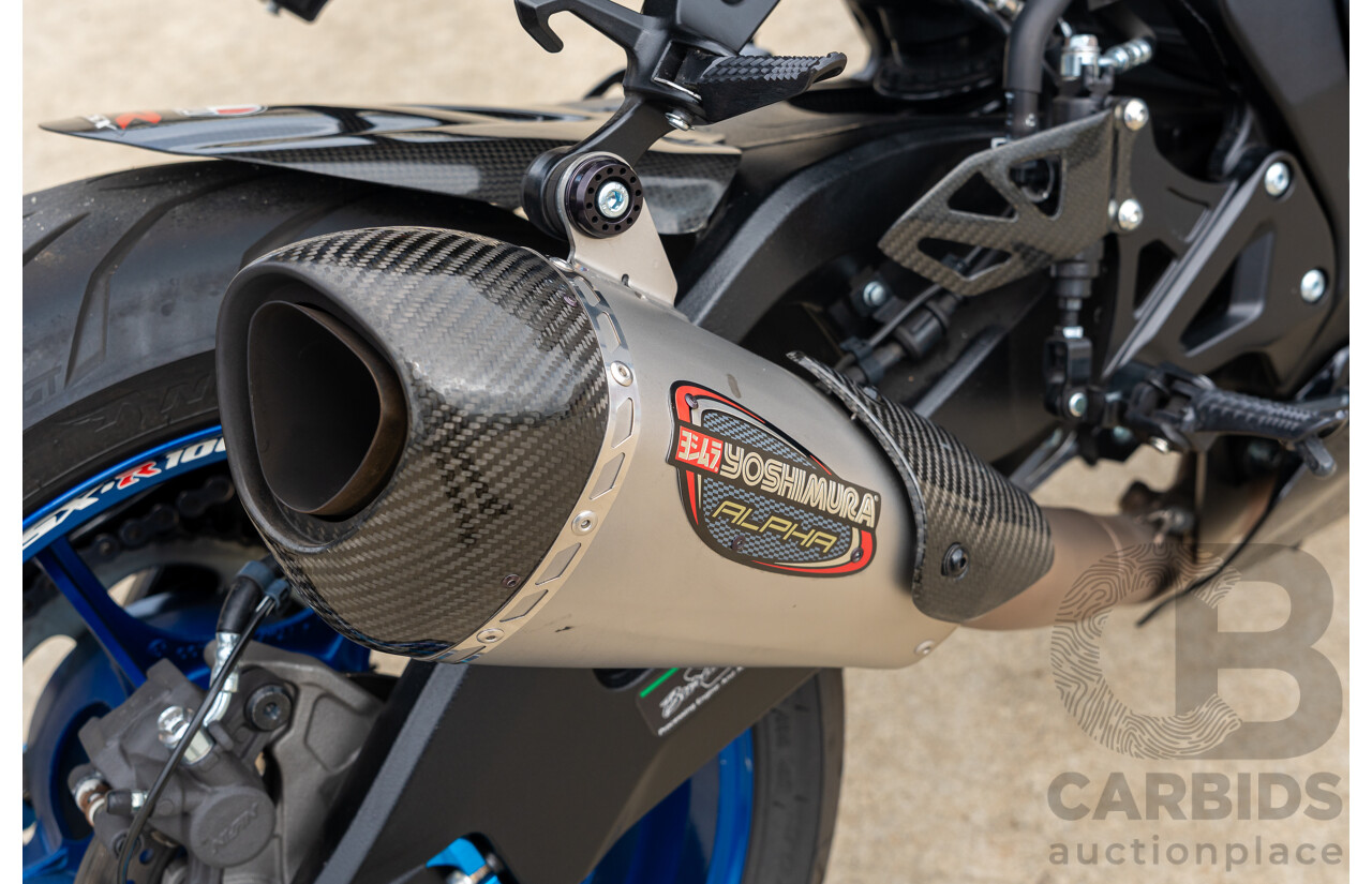 08/2017 Suzuki GSX-R1000R 999cc Super Sport Motorbike Glass Sparkle Black