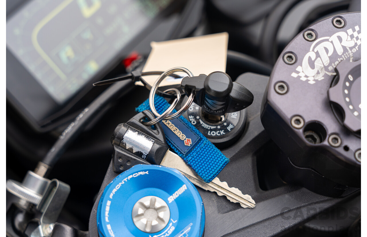 08/2017 Suzuki GSX-R1000R 999cc Super Sport Motorbike Glass Sparkle Black