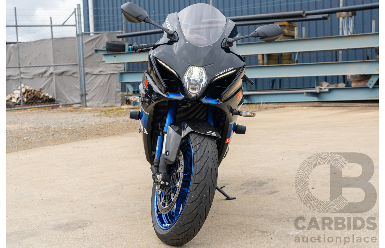 08/2017 Suzuki GSX-R1000R 999cc Super Sport Motorbike Glass Sparkle Black
