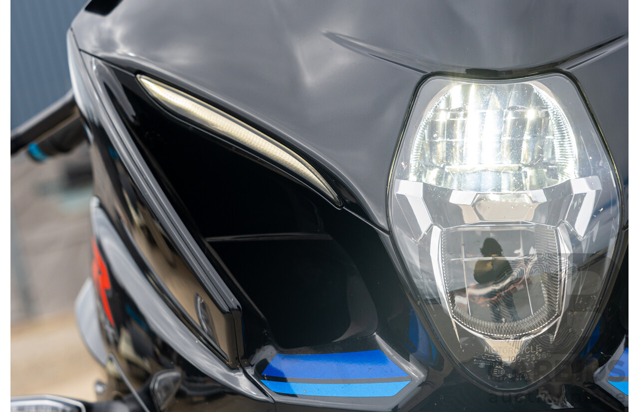 08/2017 Suzuki GSX-R1000R 999cc Super Sport Motorbike Glass Sparkle Black