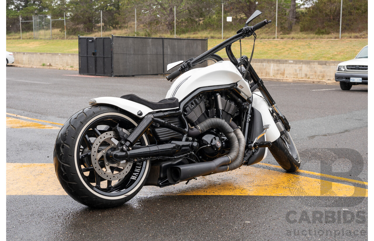 04/2014 Harley Davidson Night Rod Special 1250 ABS V-Rod VRSCDX 1250cc Motorbike White / Black - Modified