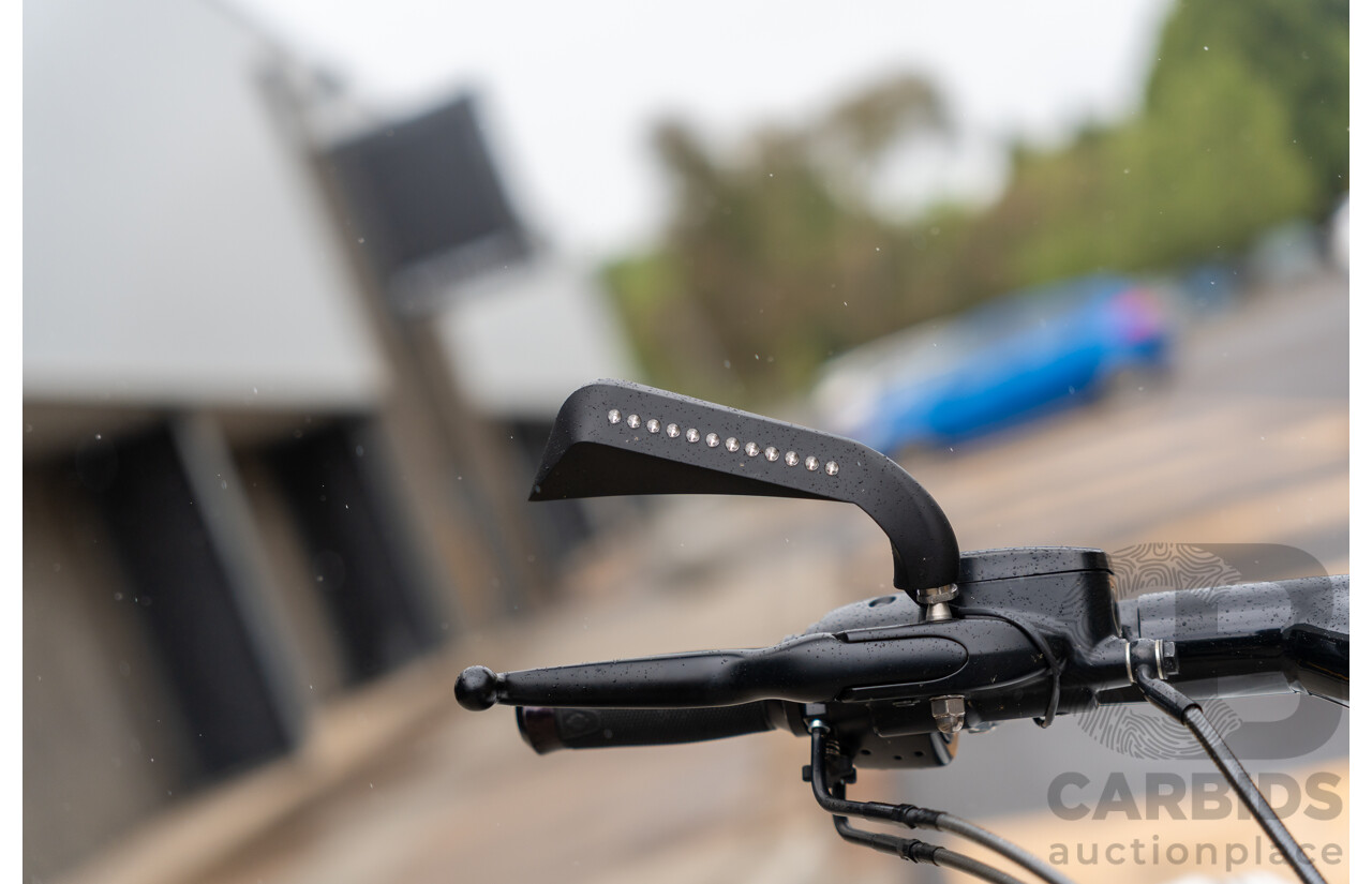 04/2014 Harley Davidson Night Rod Special 1250 ABS V-Rod VRSCDX 1250cc Motorbike White / Black - Modified