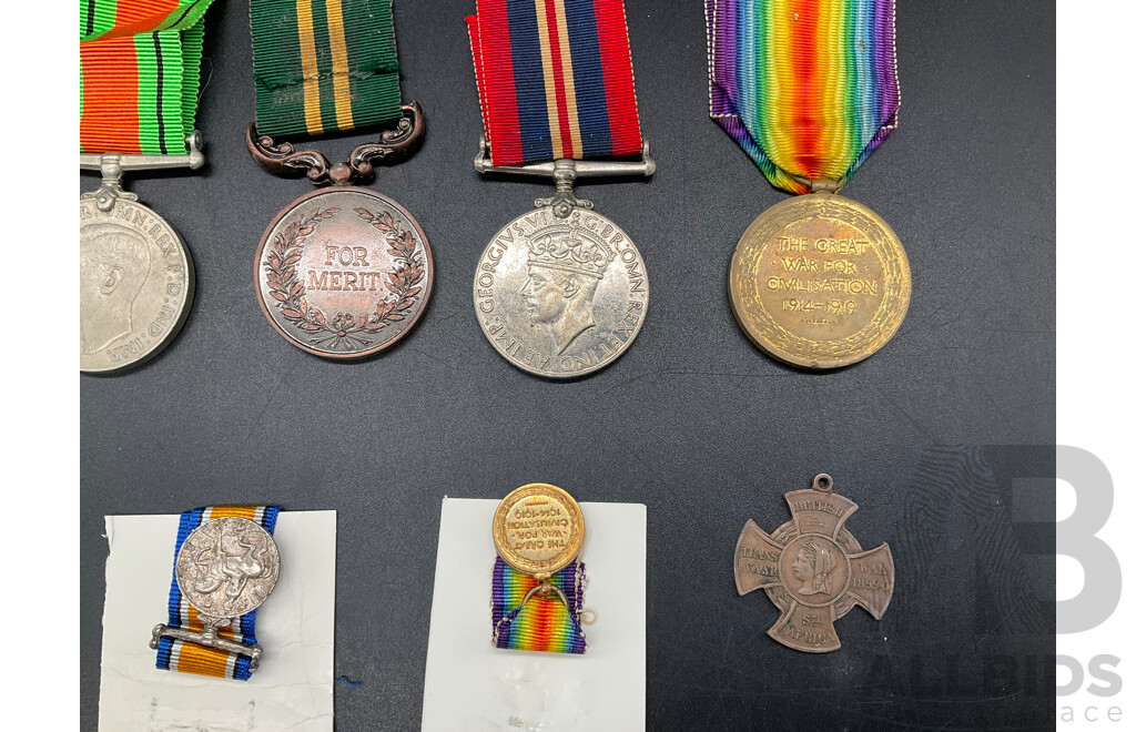 Collection of Military Medals, Including Both Full Size and Miniature Version - Lot of 11