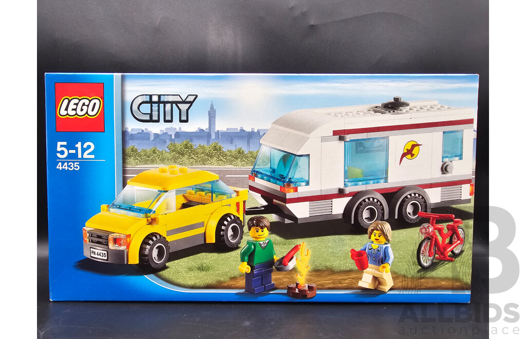 Retired Lego Set, City, Car and Caravan, 4435 Sealed New in Box